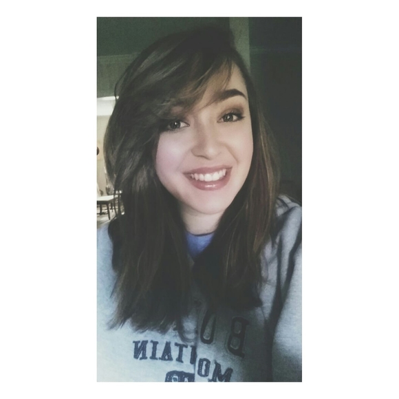 Meet your Posher, Casey - Picture 1 of 1